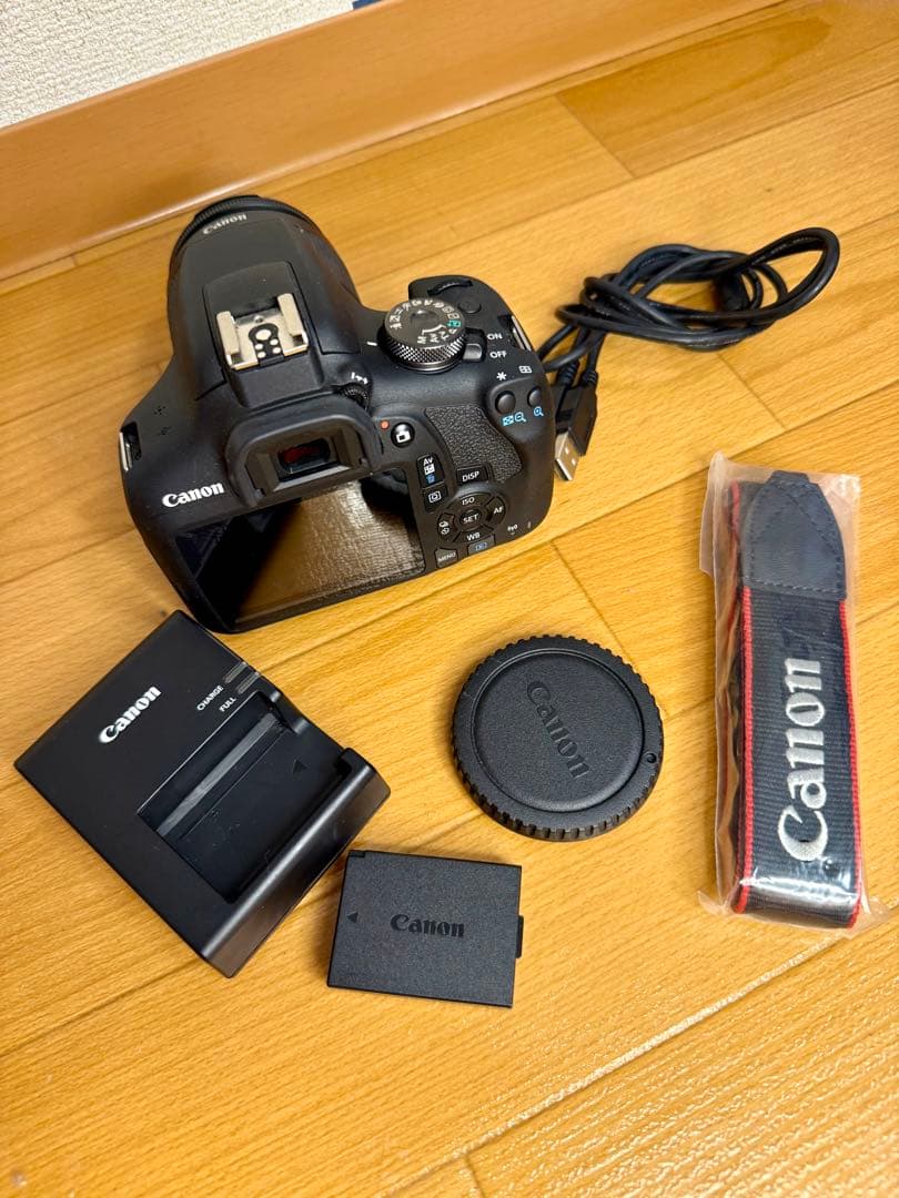 EOS Kiss X90 デジタル一眼レフカメラ ブラック