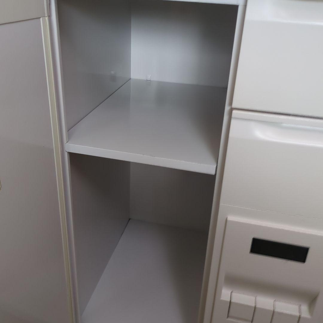 【最終お値下げ】レンジ台　米びつ付　エムケー精工　SK-311W