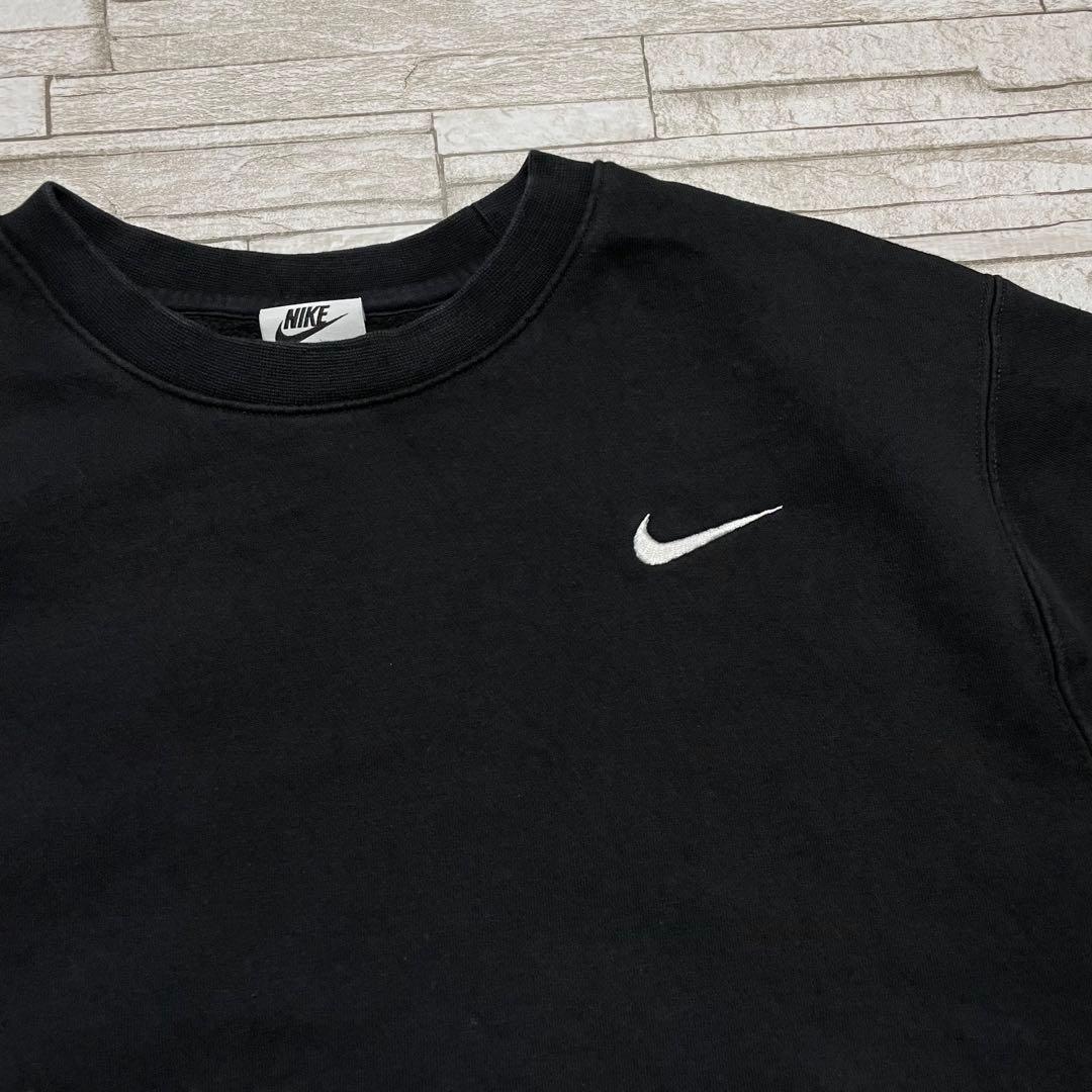 ス*ね様 NIKE スウェット ブラック ワンポイント刺繍ロゴ リバース型 M