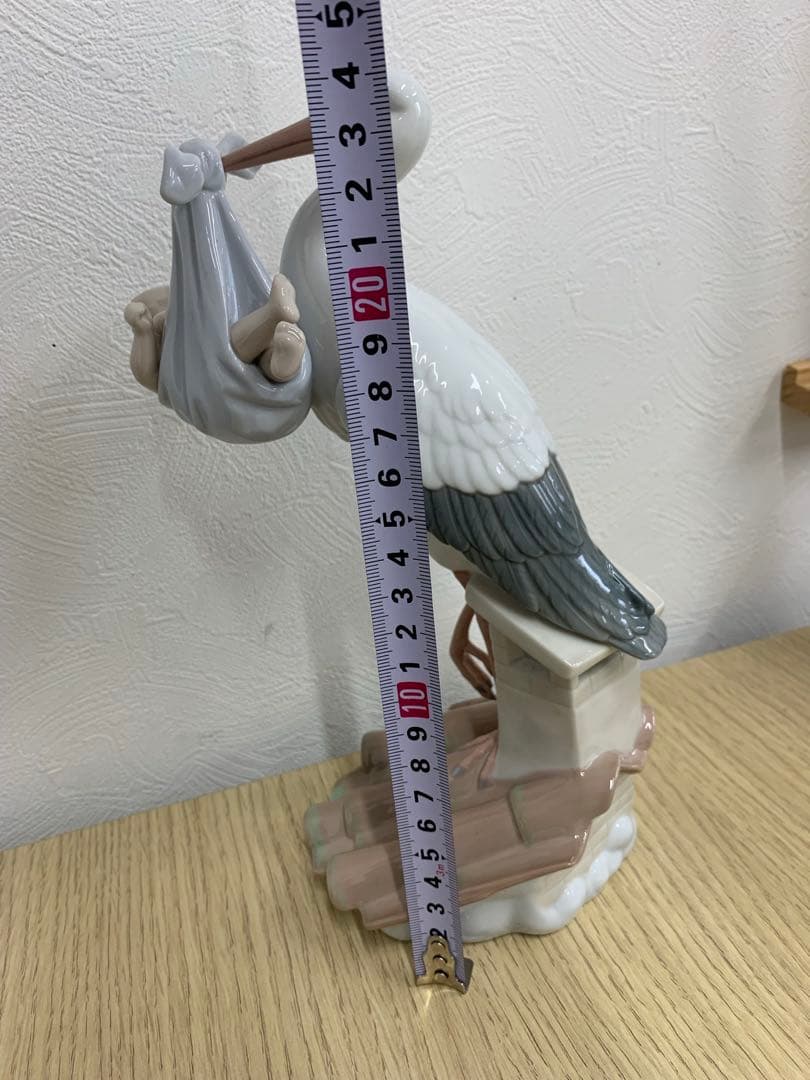 『希少　リヤドロ コウノトリの贈り物』