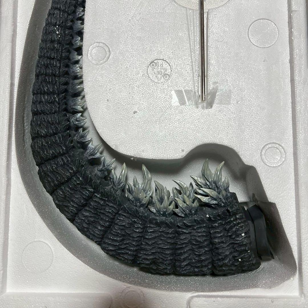 エクスプラス　ギガンティックシリーズ　ゴジラ　2002　フィギュア　検