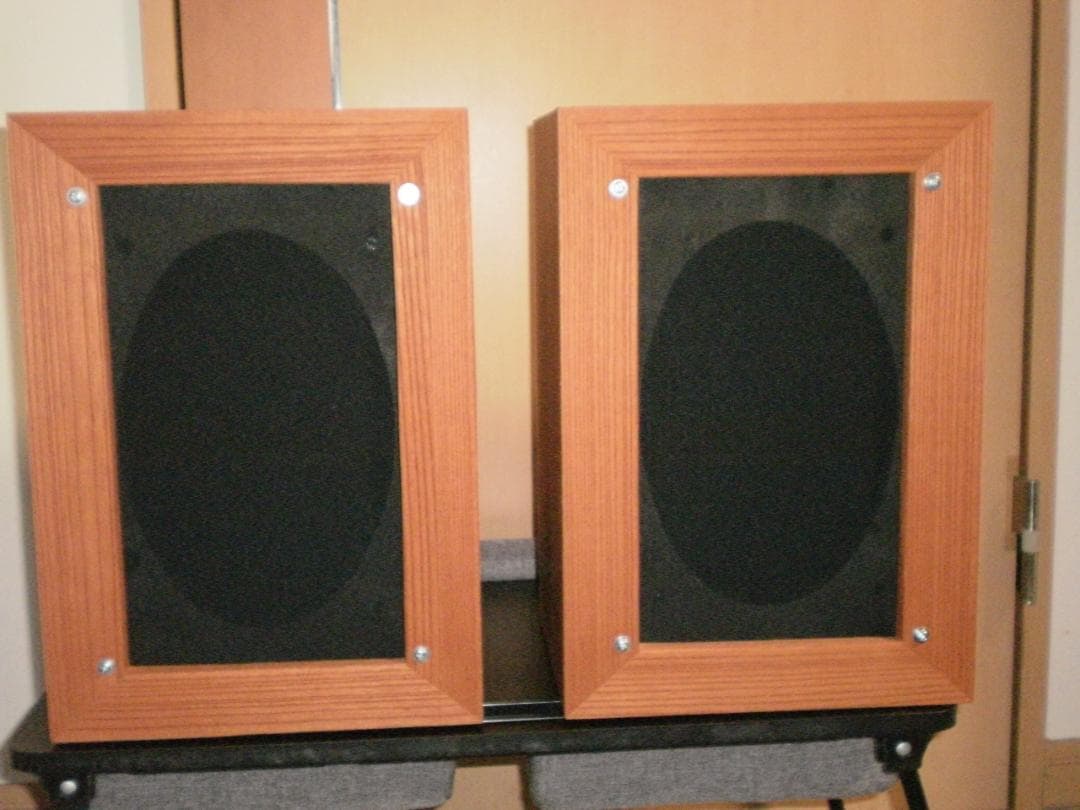 isophon P1826楕円ユニット使用　自作木製ブックシェルフスピーカー