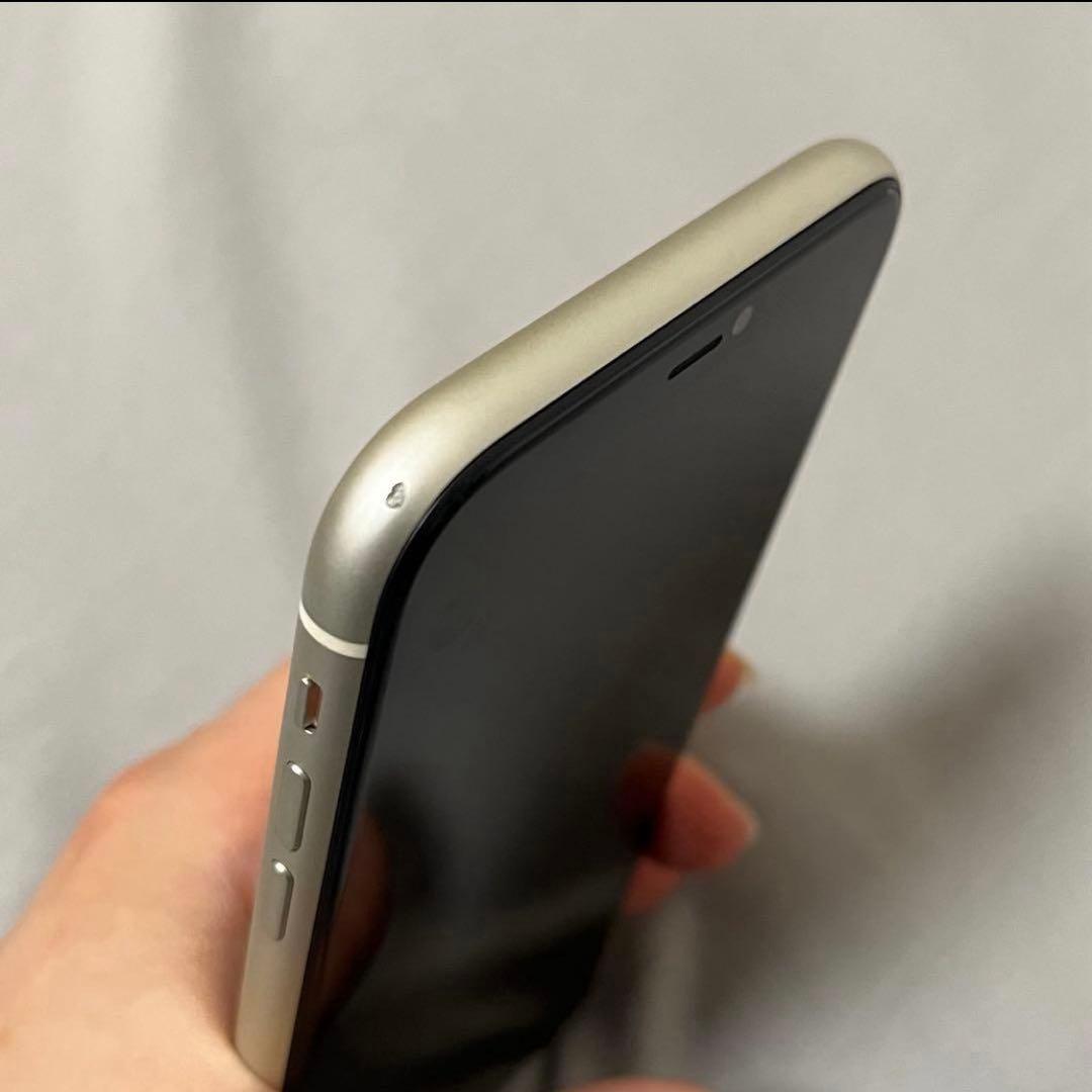 iPhone11 128GB ホワイト SIMフリー