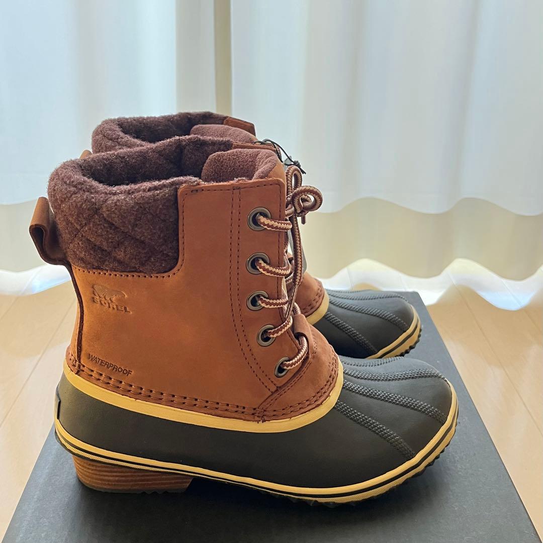 新品未使用品 SOREL SLIMPACK LACE Ⅱ 25cm