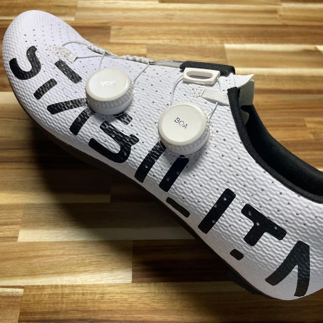 fizik VENTO STABILITA CARBON 限定カラー 43.0