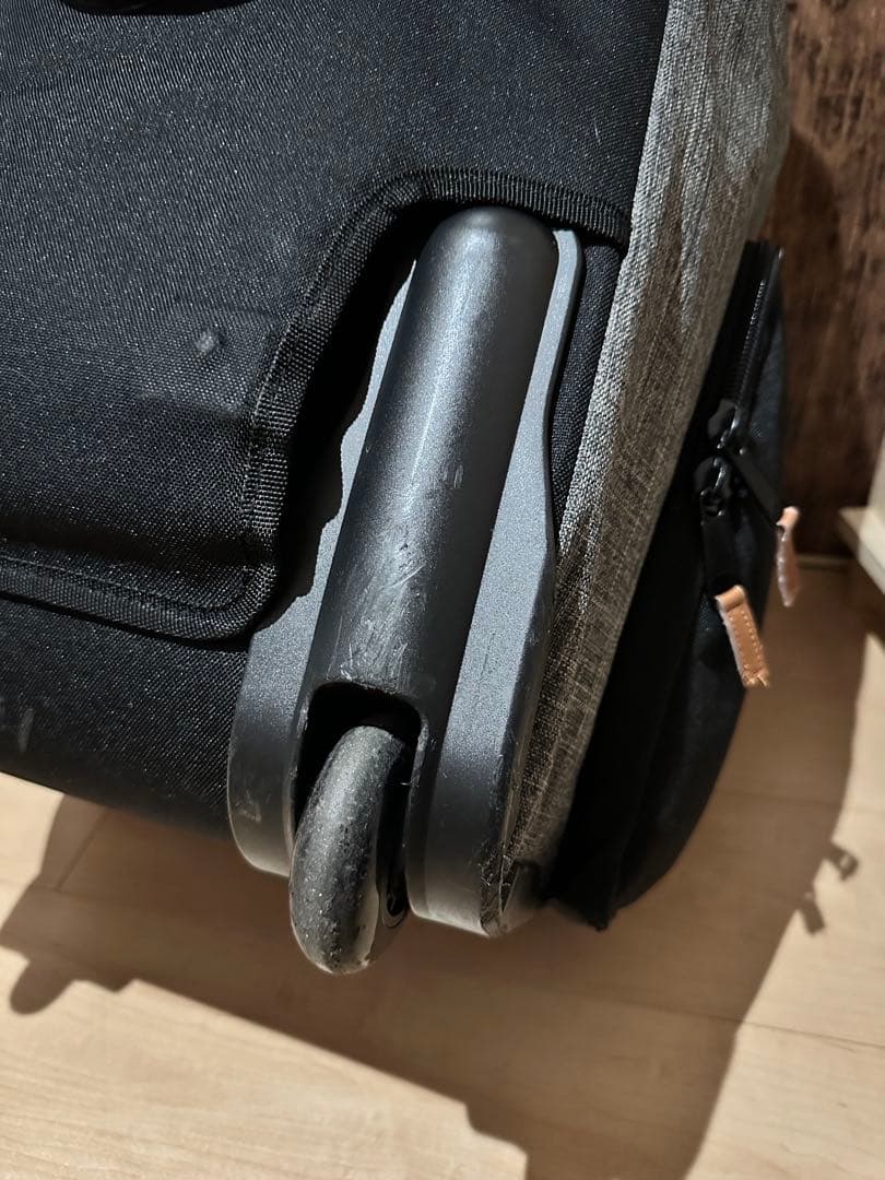 eb’s CONTAINER WHEEL & TOTE BAG