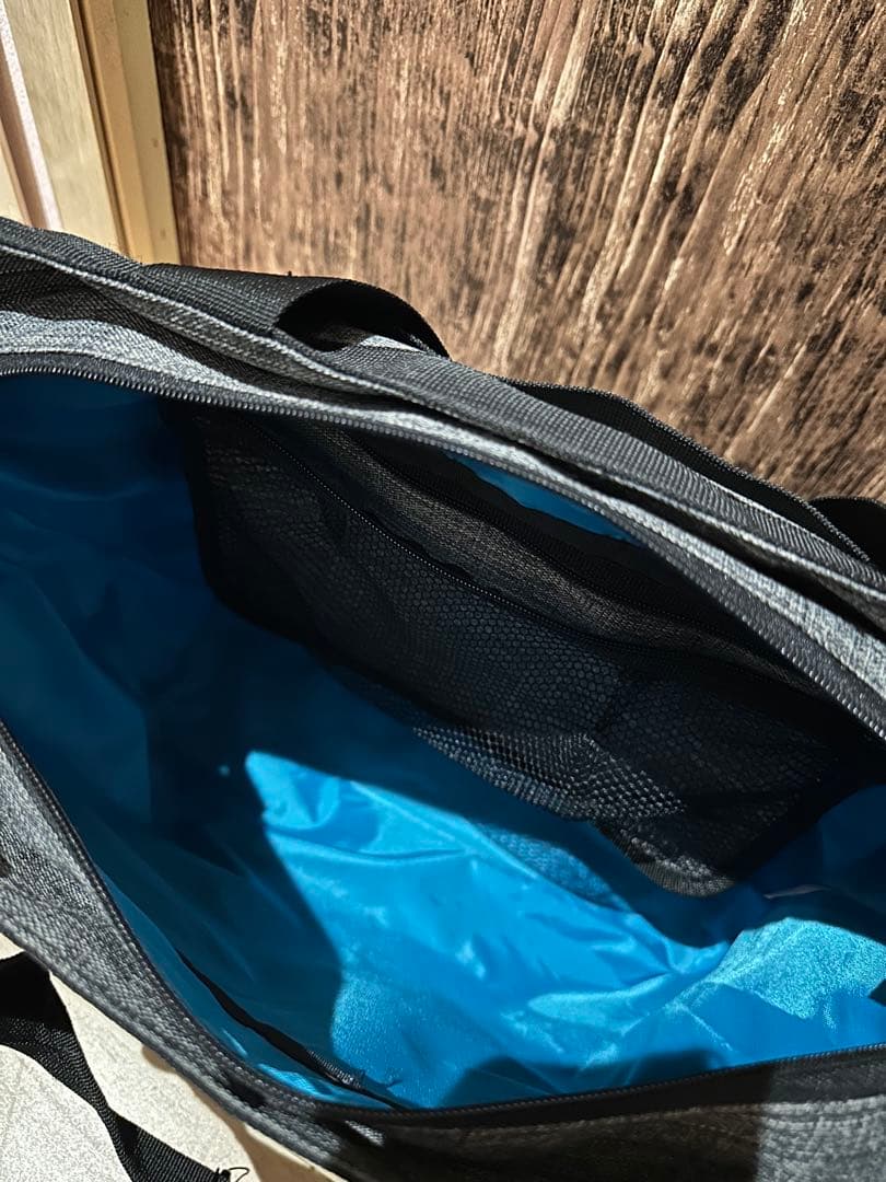 eb’s CONTAINER WHEEL & TOTE BAG