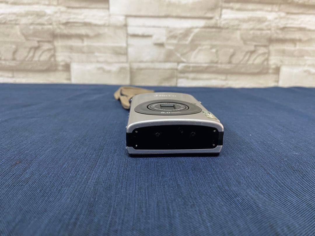 Canon IXY Digital 8.0コンパクトデジタルカメラ　ジャンク