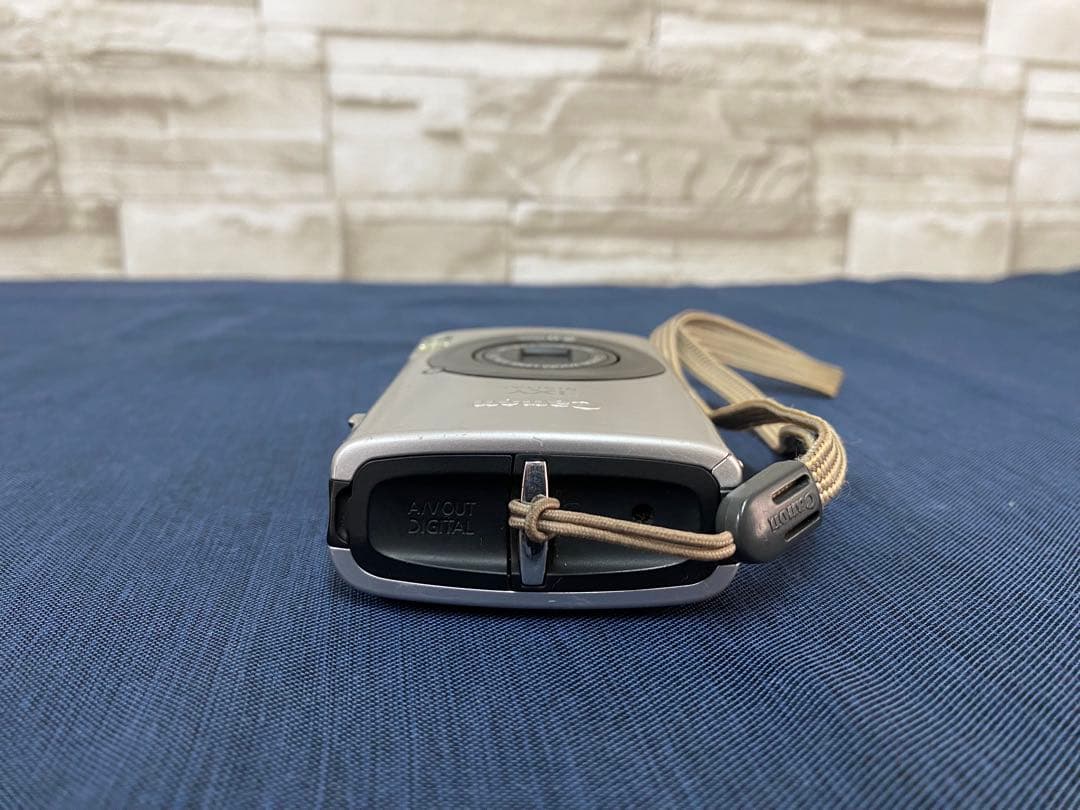 Canon IXY Digital 8.0コンパクトデジタルカメラ　ジャンク