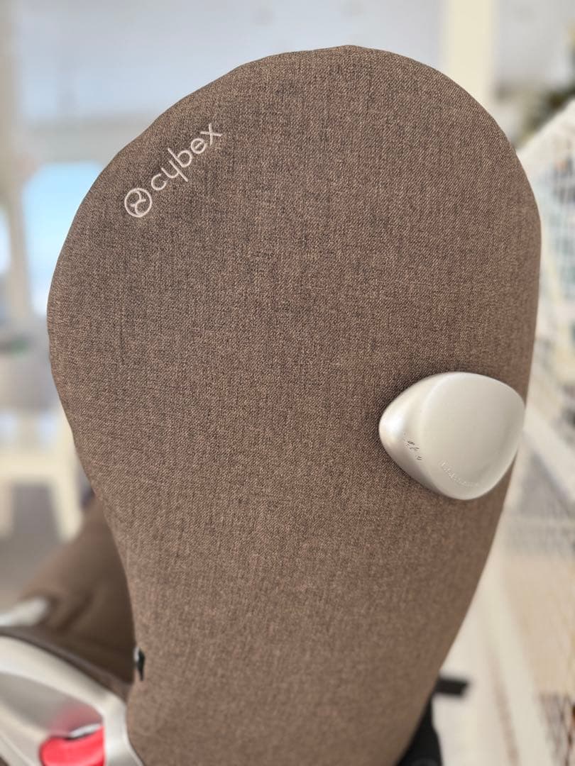 Cybex sirona plus サイベックス　シローナプラス　伊勢丹限定