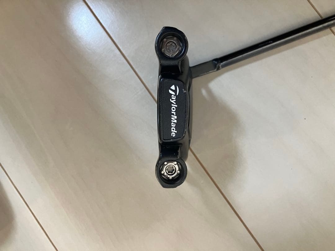 テーラーメイドスパイダーツアーブラック　パター