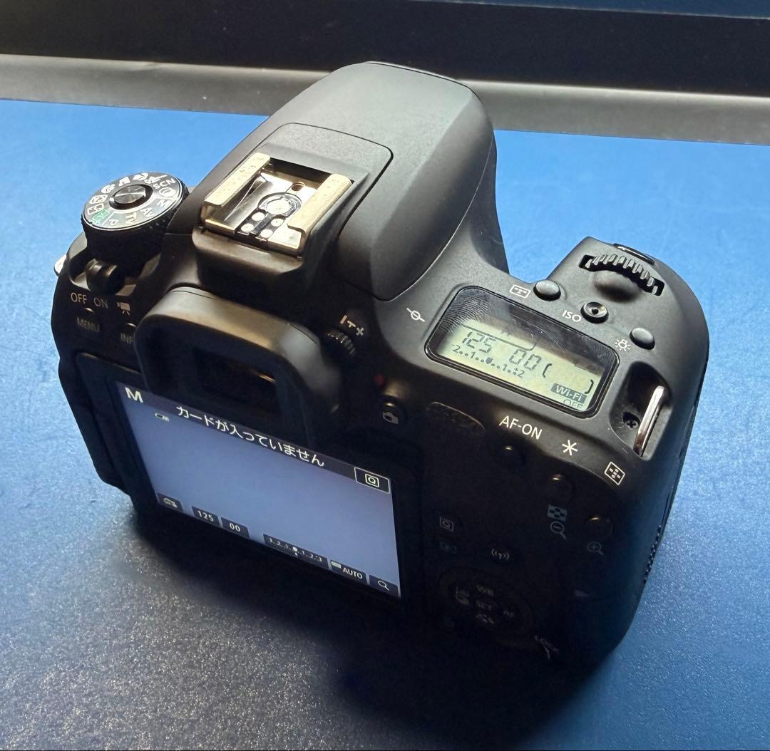 Canon EOS 9000D ダブルズームキット　一眼レフ