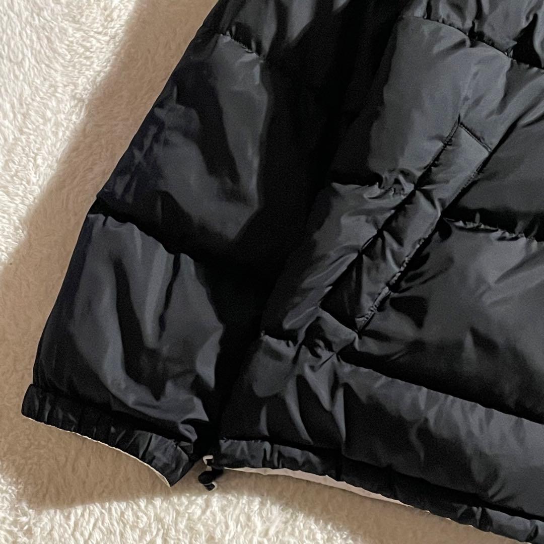 ファーストダウン　リバーシブル　ダウンジャケット　サイズ４L　ブラック　ホワイト