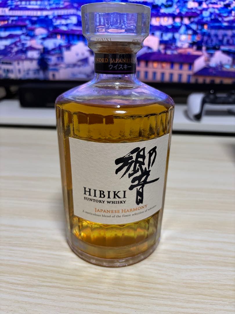 サントリーウイスキー　響　未開栓　箱無し