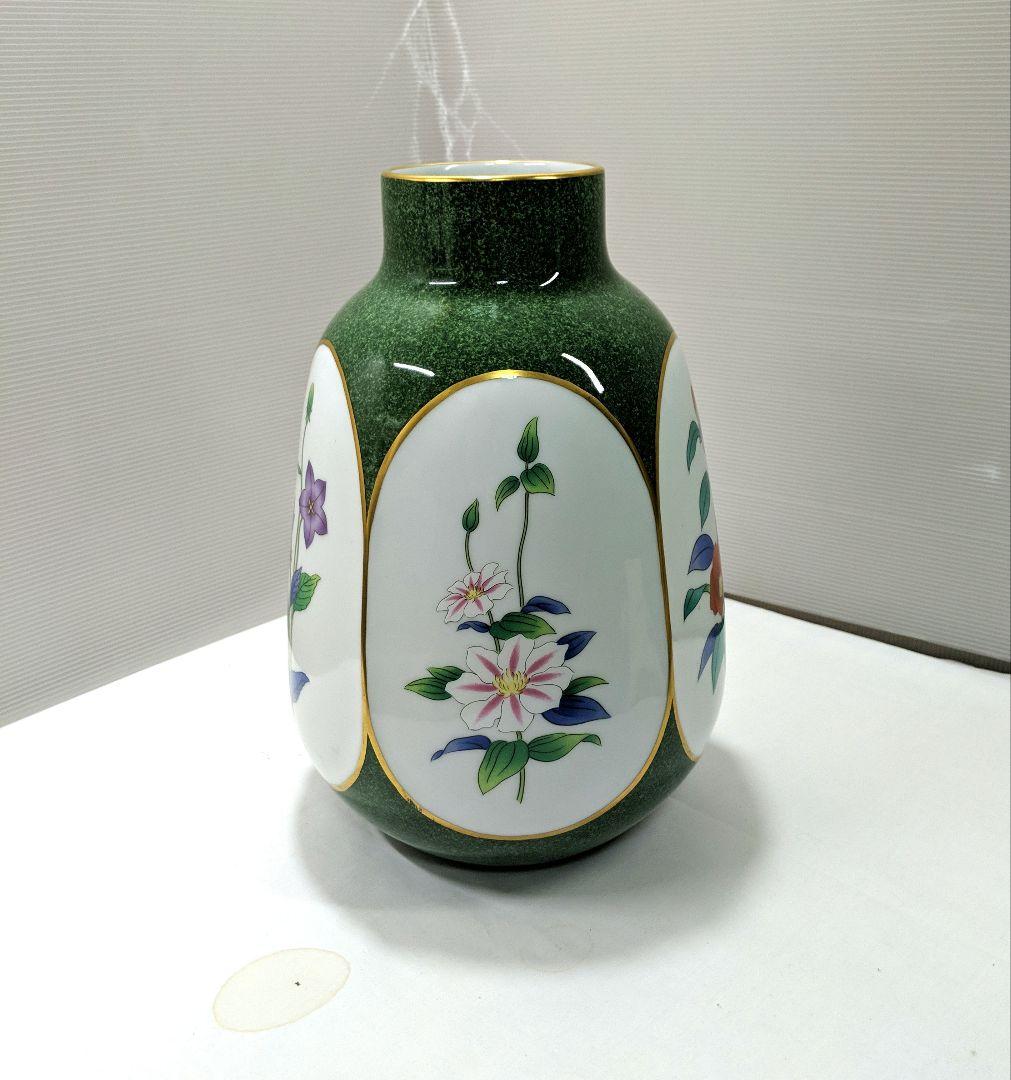 香蘭社　花瓶　茶席の花