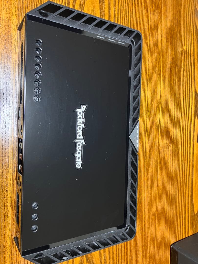 ロックフォード　T600-4 パワーアンプ