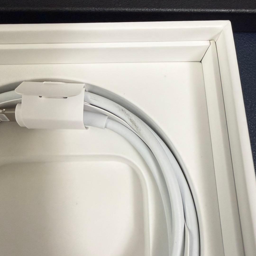 即*い様 AirPods Pro（第2世代）Lightning／おまけAZLAイ