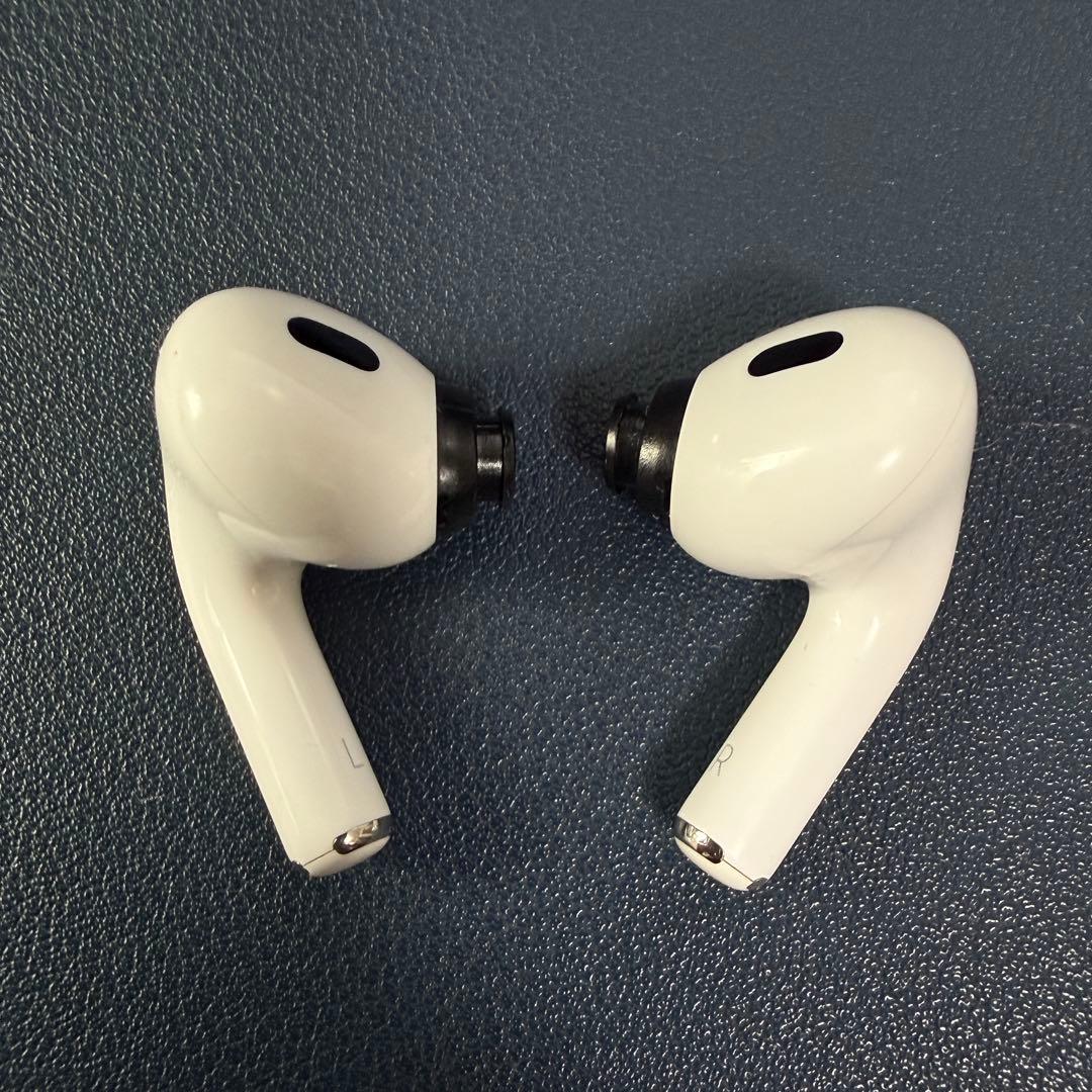 即*い様 AirPods Pro（第2世代）Lightning／おまけAZLAイ