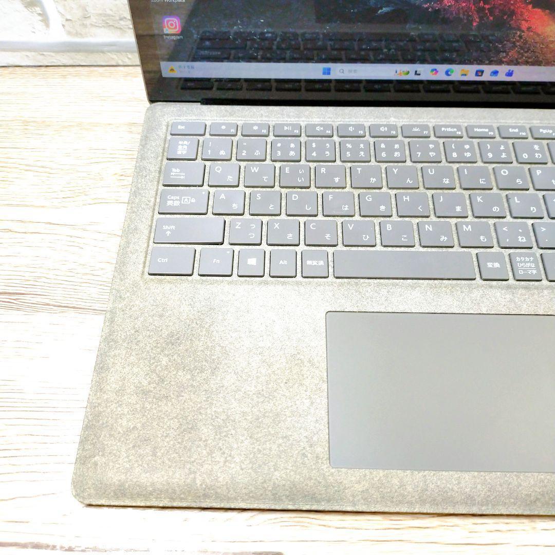 超軽量 超薄型ノートパソコン SSD256GB Windows11 カメラ付き