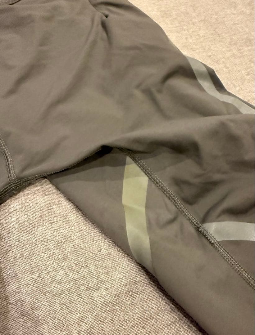 2XU x District Vision Tシャツ ショートパン セット