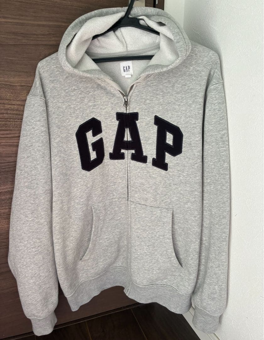 GAP グレー フルジップパーカー Sサイズ
