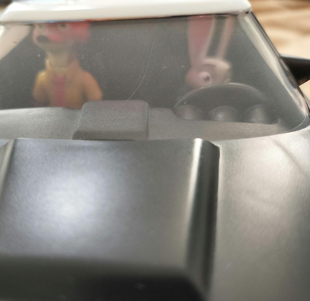 ディズニー　ズートピア　ビークル　ポリスカー　スポーツカー　パトカー