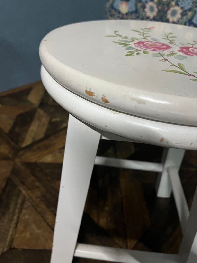白家具 回転 スツール 椅子 薔薇 インテリアアンティーク