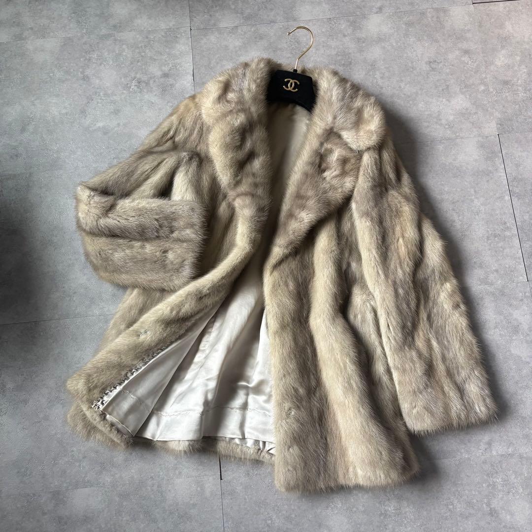 毛並み◎ 本皮　サファイアミンク　毛皮　11号　着丈69 シルバー　ハーフ L