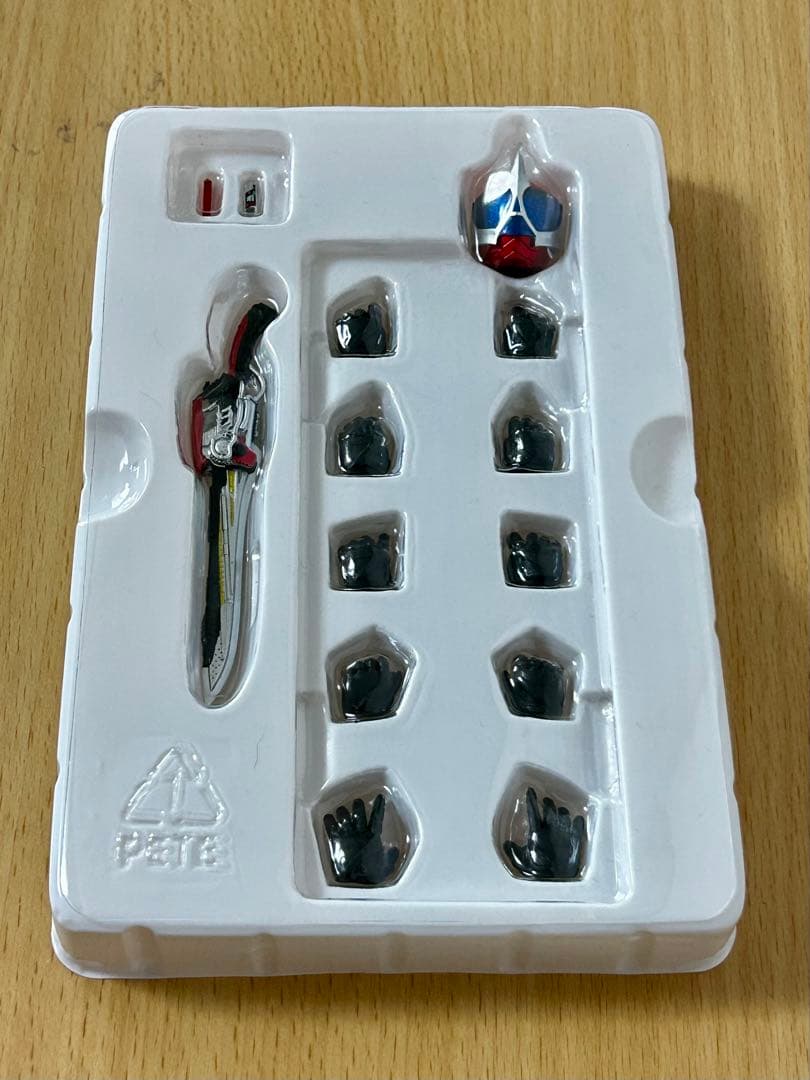 S.H.Figuarts(真骨彫) 仮面ライダーアクセル