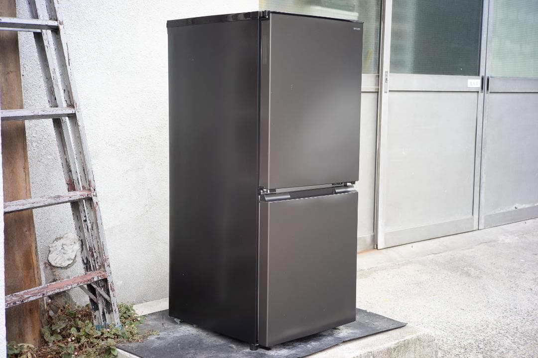 送料込み 2025年製 SHARP 2ドア冷蔵庫 SJ-D15P-H