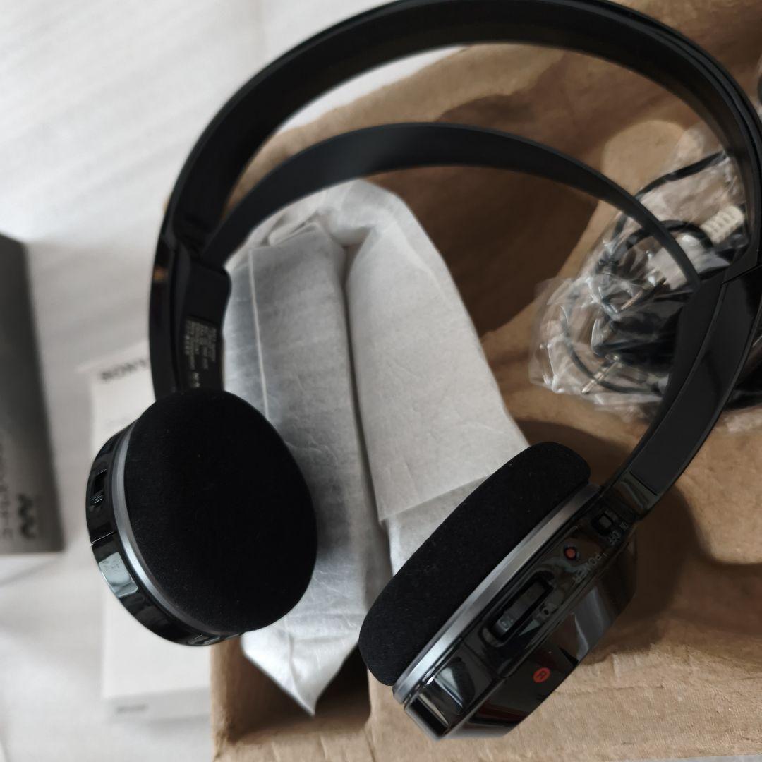 SONY MDR-IF245RK テレビの音声を聴けるワイヤレスヘッドホン