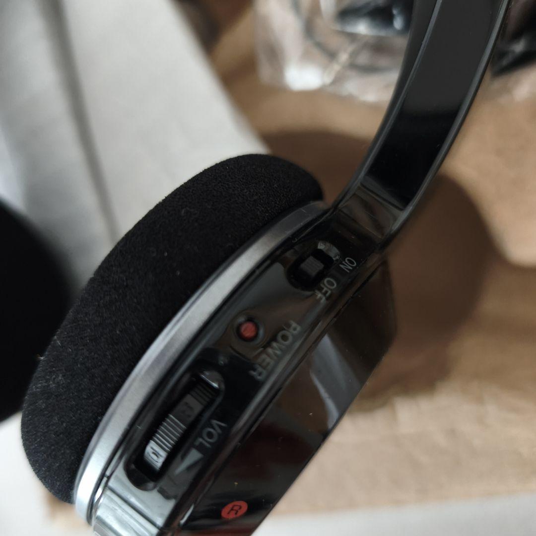 SONY MDR-IF245RK テレビの音声を聴けるワイヤレスヘッドホン