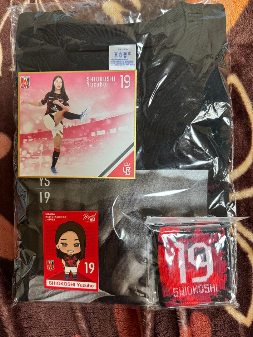 レッズレディース 塩越柚歩 Tシャツ 白 XL ミニ色紙 カード リストバンド