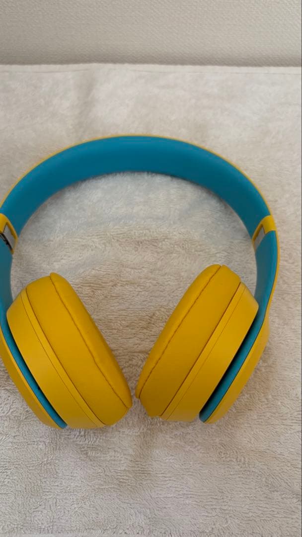 【廃盤モデル】Beats Solo3 Wireless ヘッドホンクラブイエロー