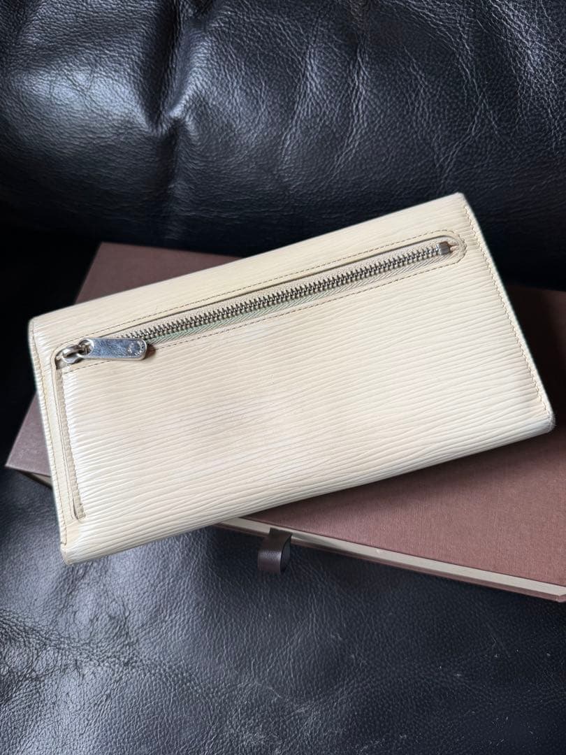 鳳*様 LOUIS VUITTON長財布　エピポルトフォィユ　ウジェニ　ホワイト