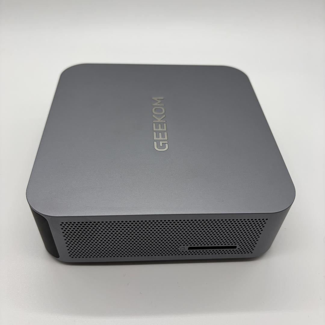 GEEKOM GT1 mega Core U9-185h メモリ 32GB