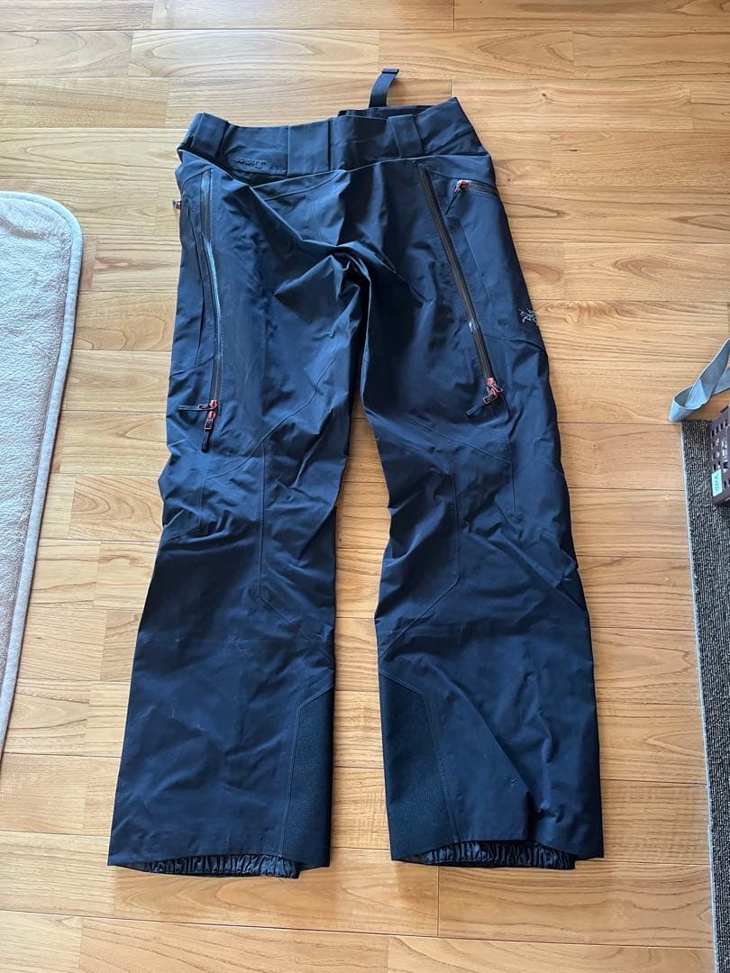 アークテリクス セイバーLTジャケット、スティンガーパンツ