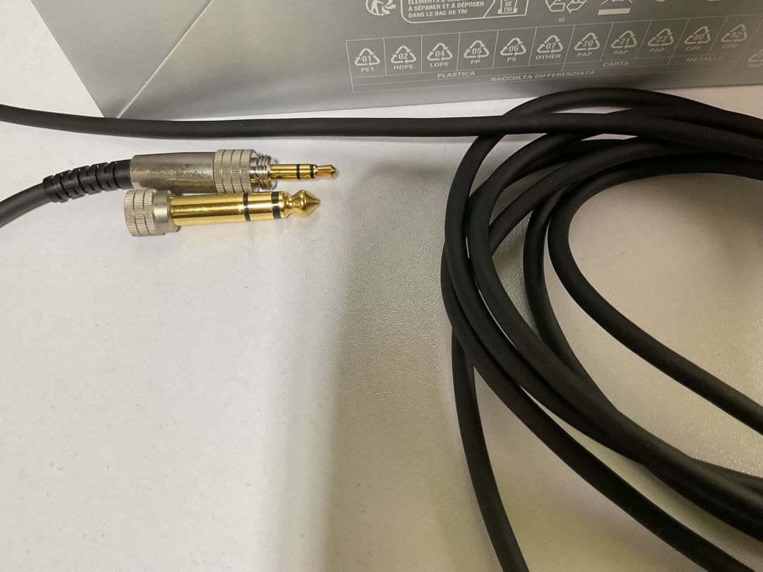 オーディオテクニカ　ATH-A1000Z アート　モニター　ヘッドフォン　美品