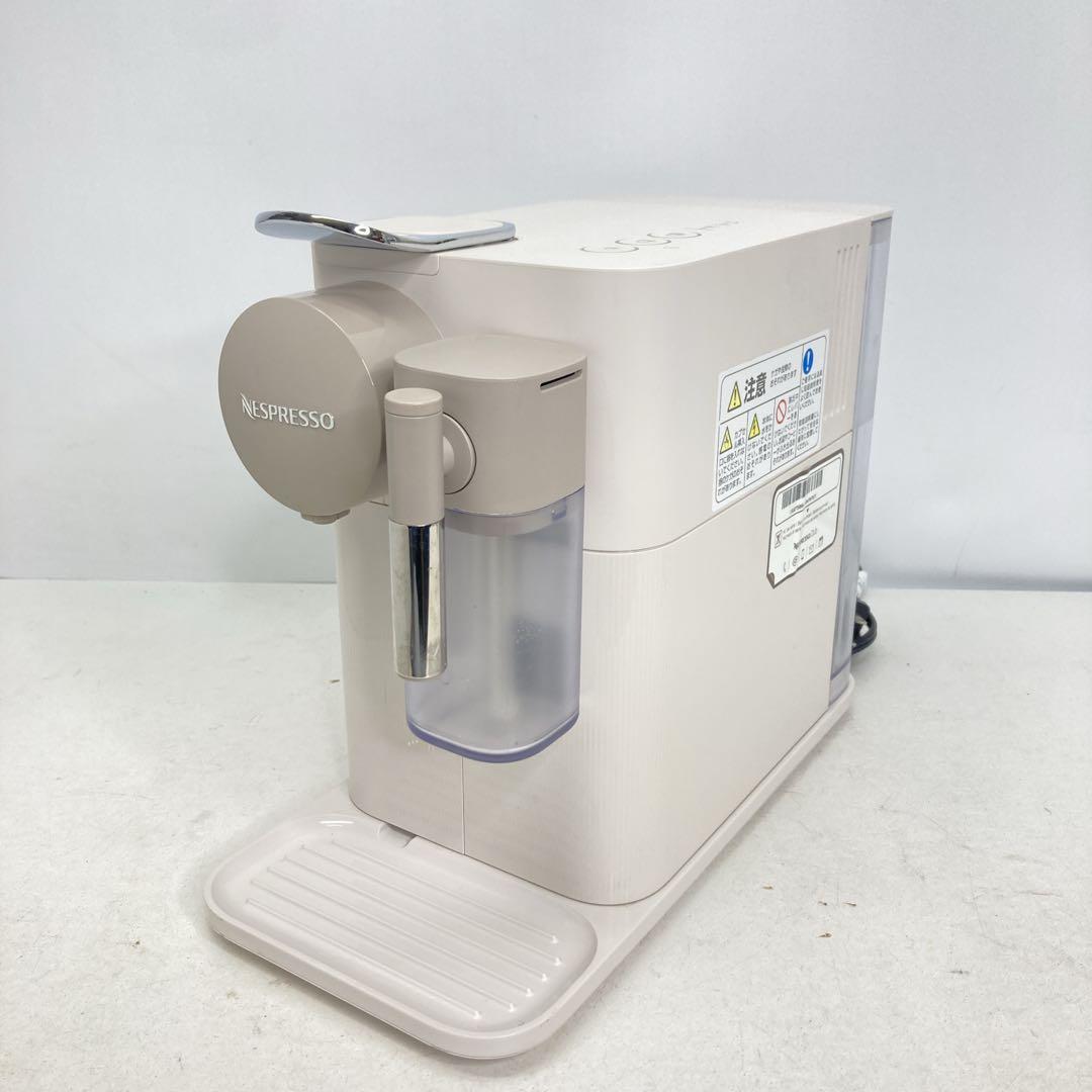 ネスプレッソ コーヒーメーカー ラティシマ　F111 ベージュ