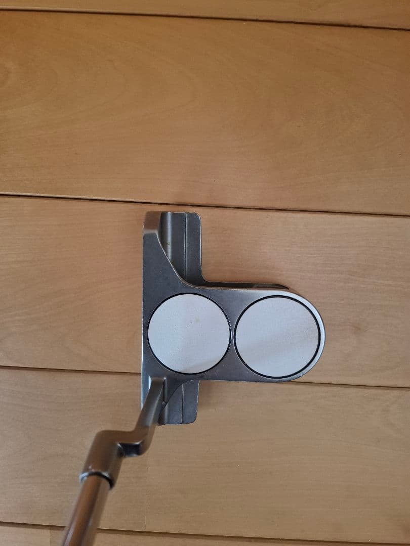 ODYSSEY 2-ball BLADE パター