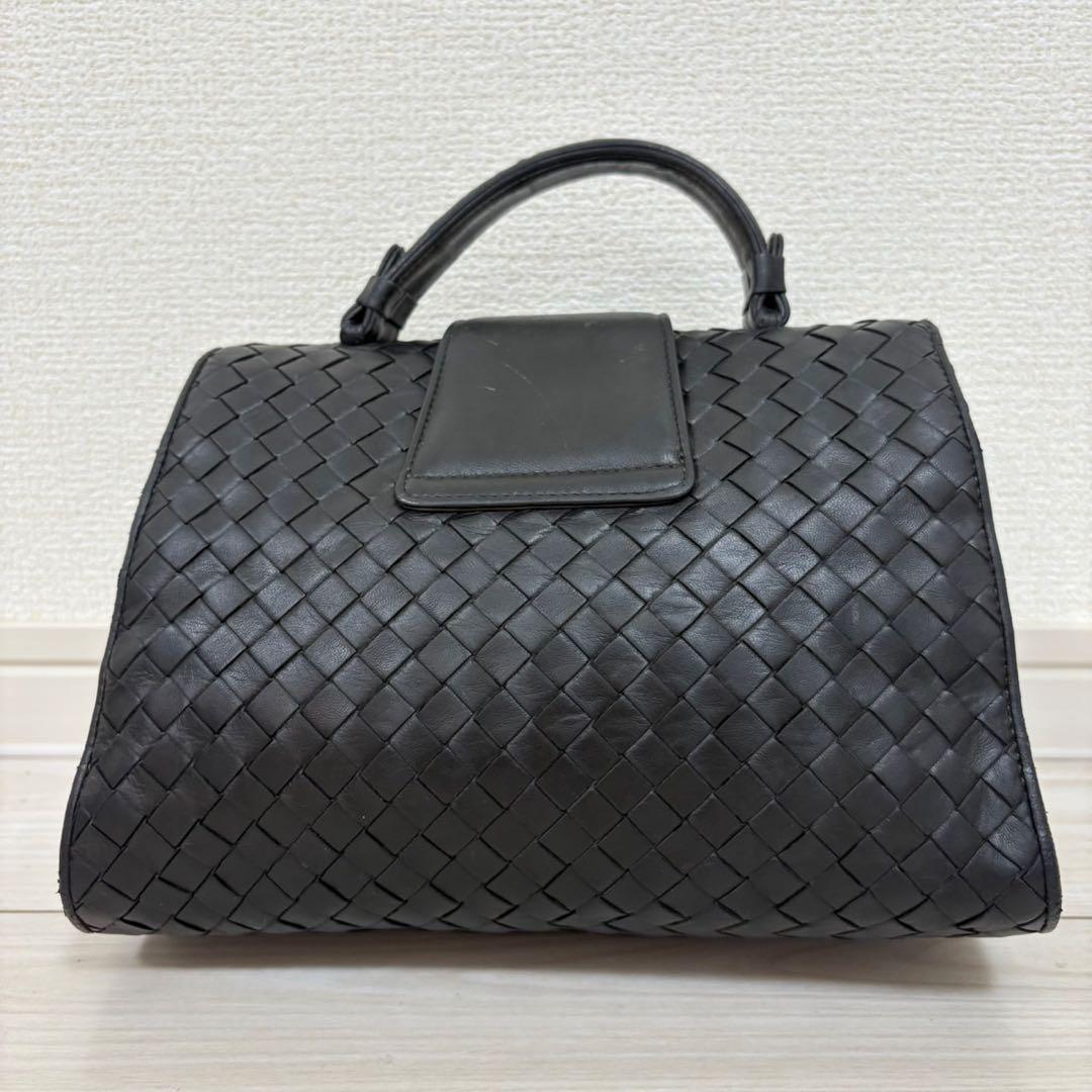 ボッテガヴェネタ イントレチャート ワンバンドルバッグ ターンロック ブラック