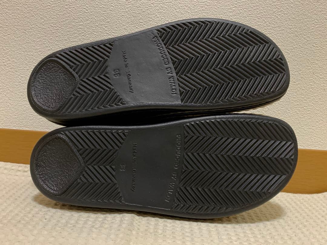 1足限り！ドイツ製レディースフィンコンフォート屋内外兼用中敷き付きサンダル5