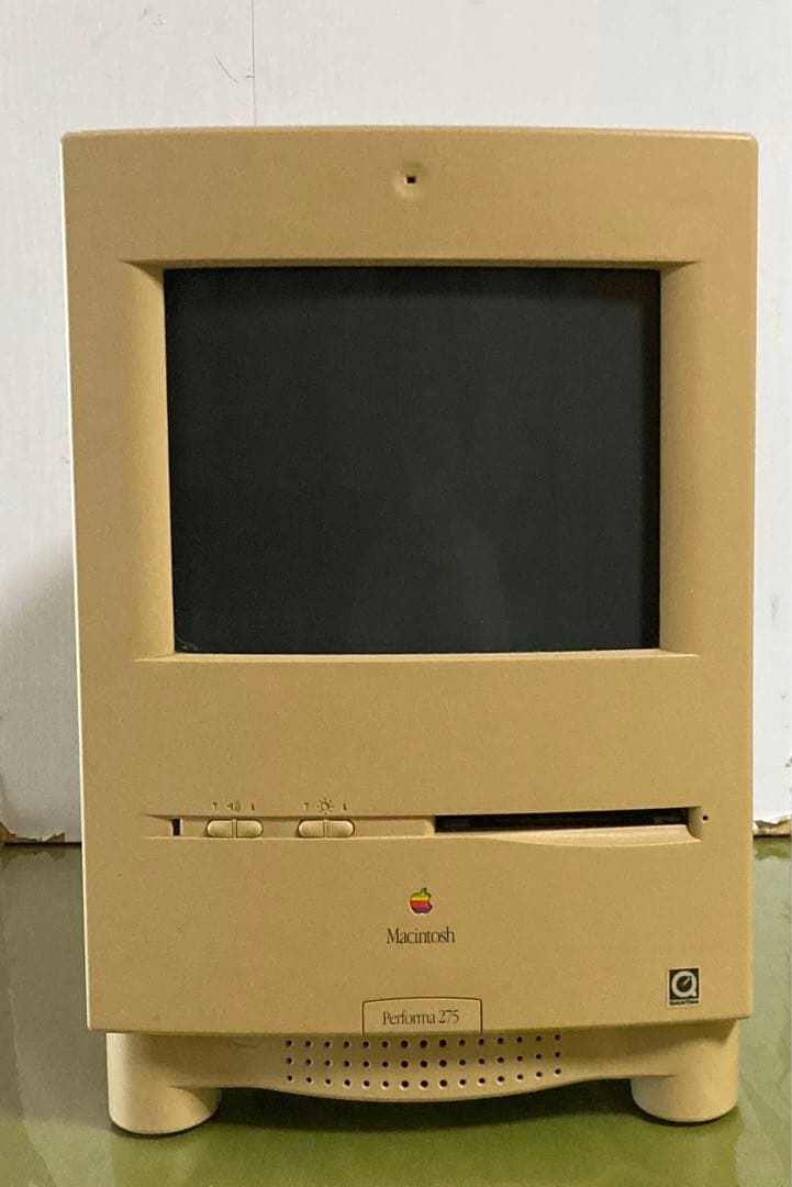 Macintosh Color Classic PowerMac化改造済