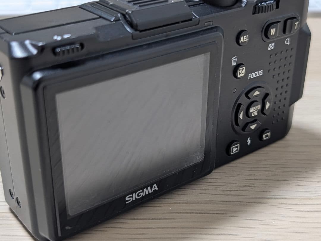 Sigma DP1 超接写セット　高級コンパクトデジタルカメラ