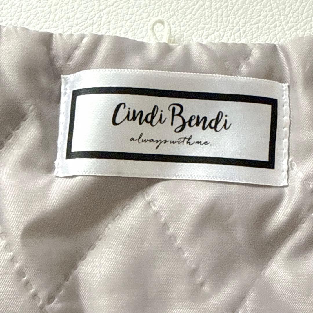 阪神虎娘様！Cindi Bendi CREA フォックスファー　デニムジャケット