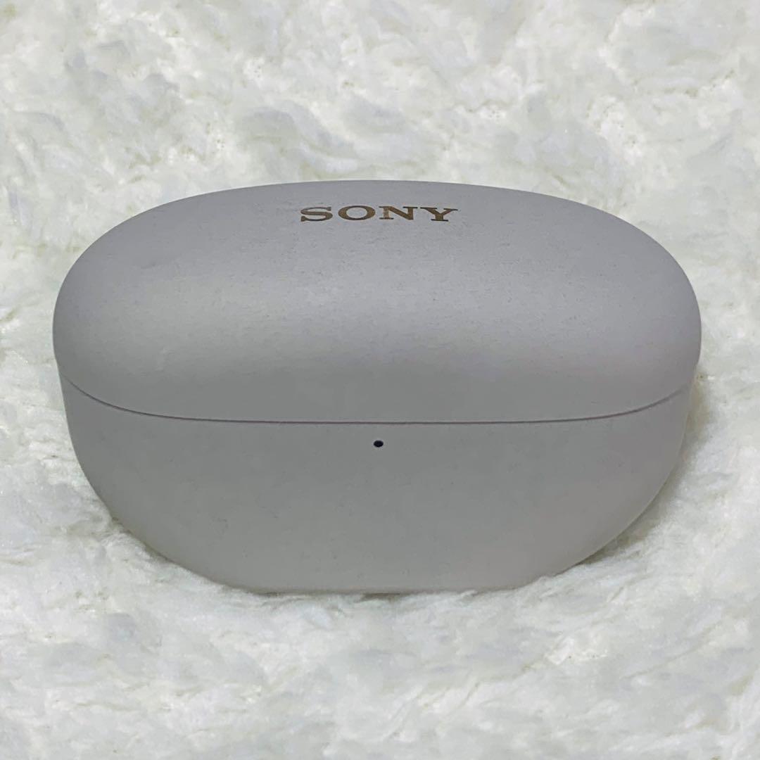 美品　SONY WF-1000XM5 プラチナシルバー　充電ケースのみ　ソニー