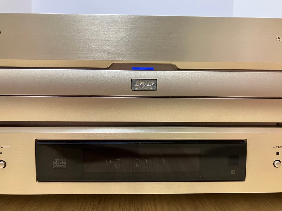 Pioneer DVL-909 LD&DVDプレーヤー　動作確認済み♪