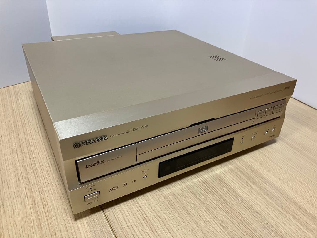Pioneer DVL-909 LD&DVDプレーヤー　動作確認済み♪