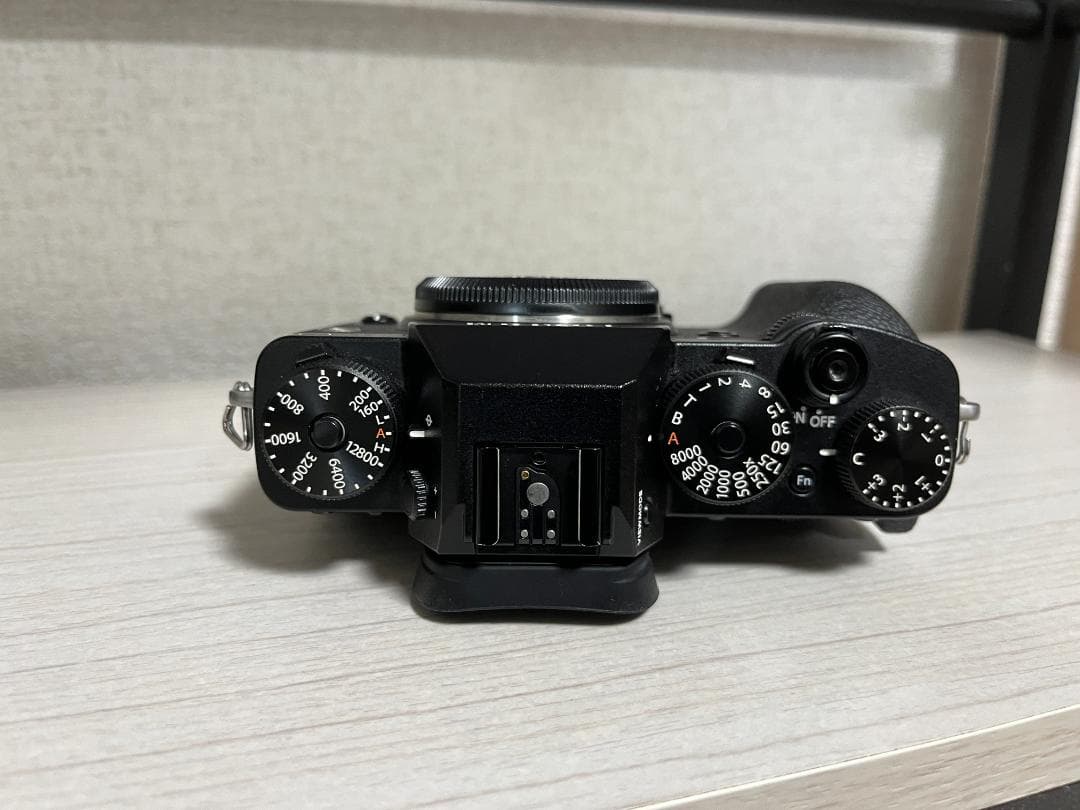 シャッター回数21枚！ フジフイルム X-T3 ボディ ブラック