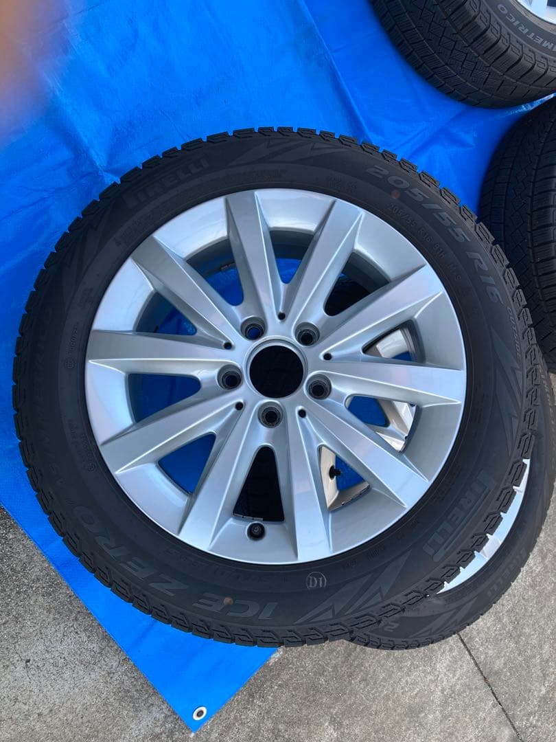 ベンツAクラス　16インチ純正アルミ➕2023年スタットレスタイヤ4本セット